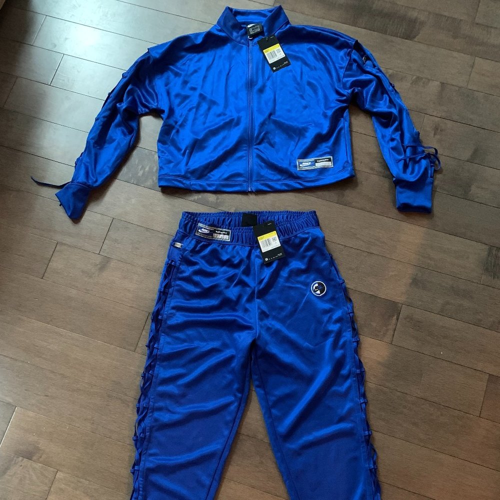 Nike cropped jacket